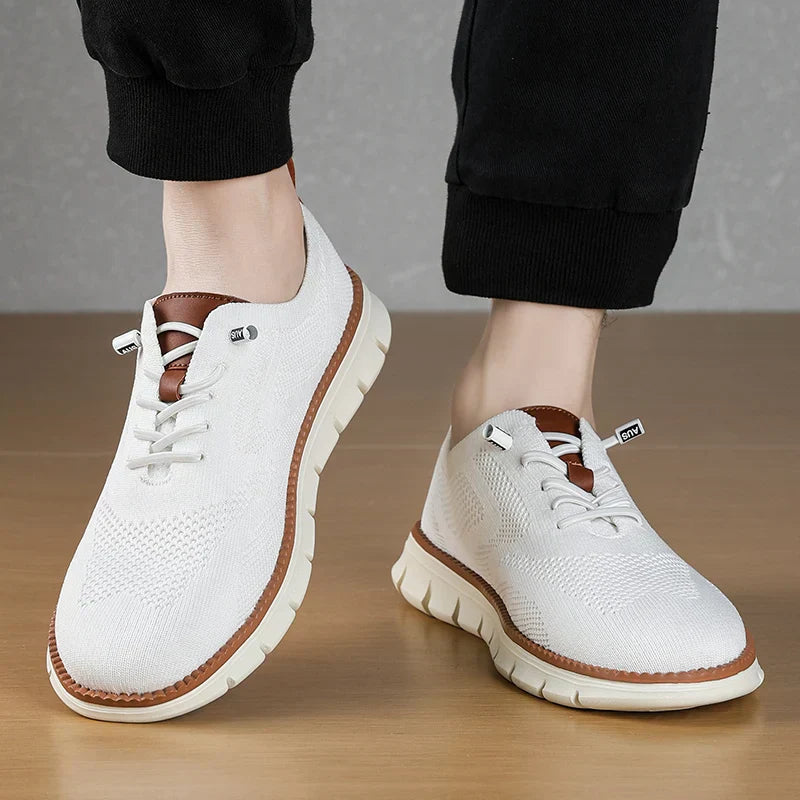 Maverick | Men's Walking Shoes